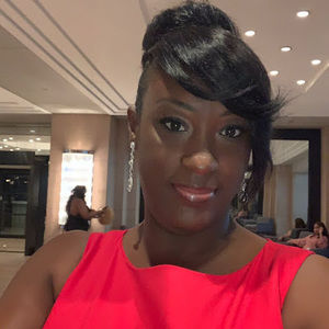 Meet your Posher, Denea